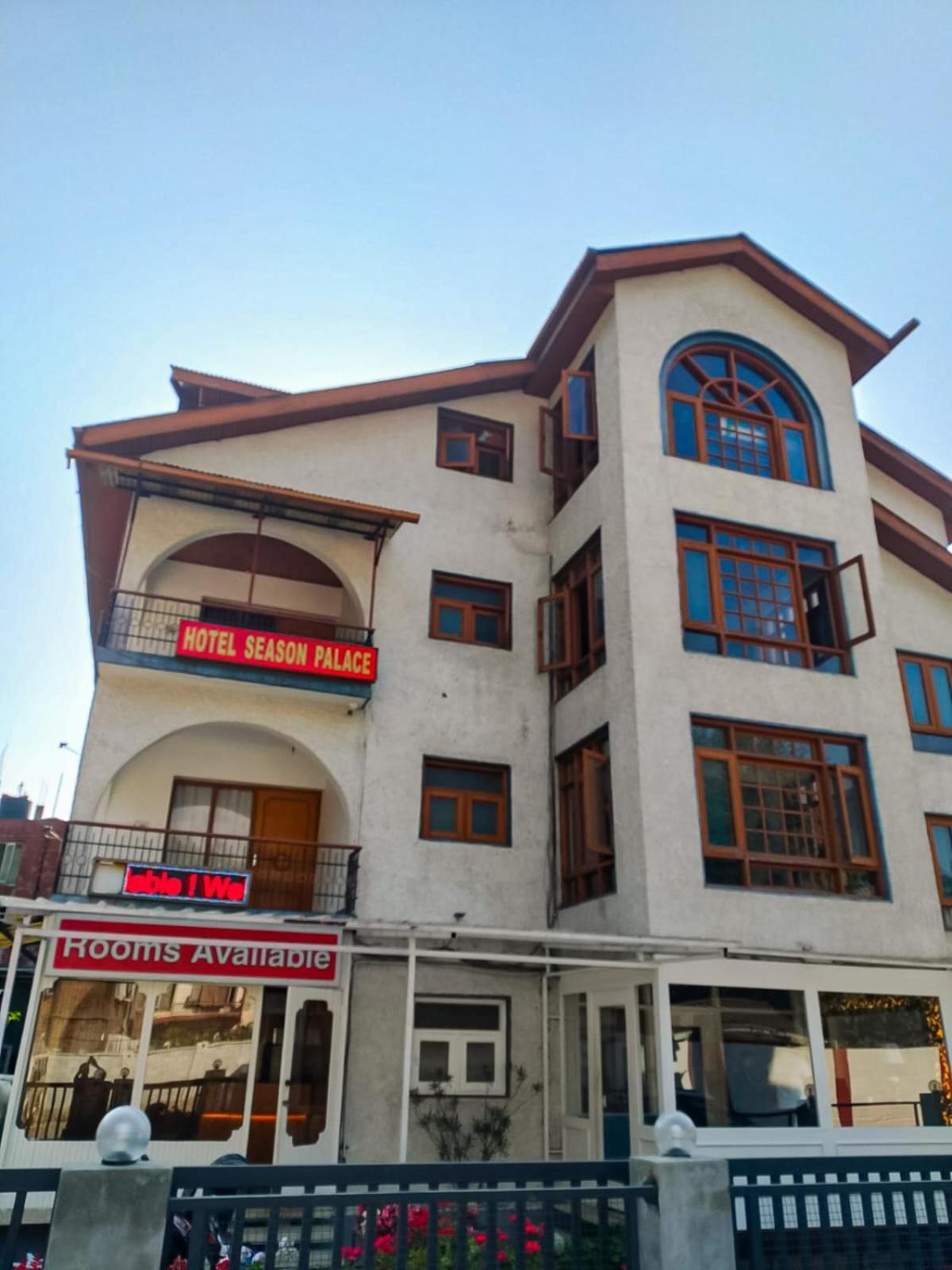 Hotel Season Palace Srīnagar المظهر الخارجي الصورة
